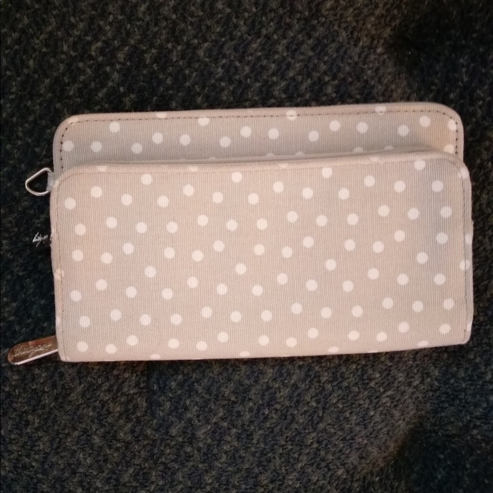 Thirty-one wallet